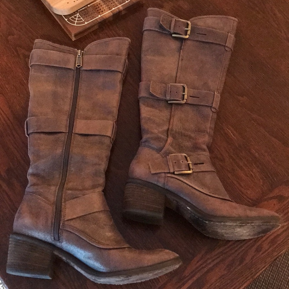 Donald Pliner tall boots